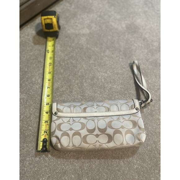 Coach Kristin Signature Wristlet Beige Canvas White Leather, Small Purse Bag - Picture 6 of 14